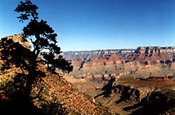 A classic scene along the hike out of Grandview.. Photo (c) Jim Karsh